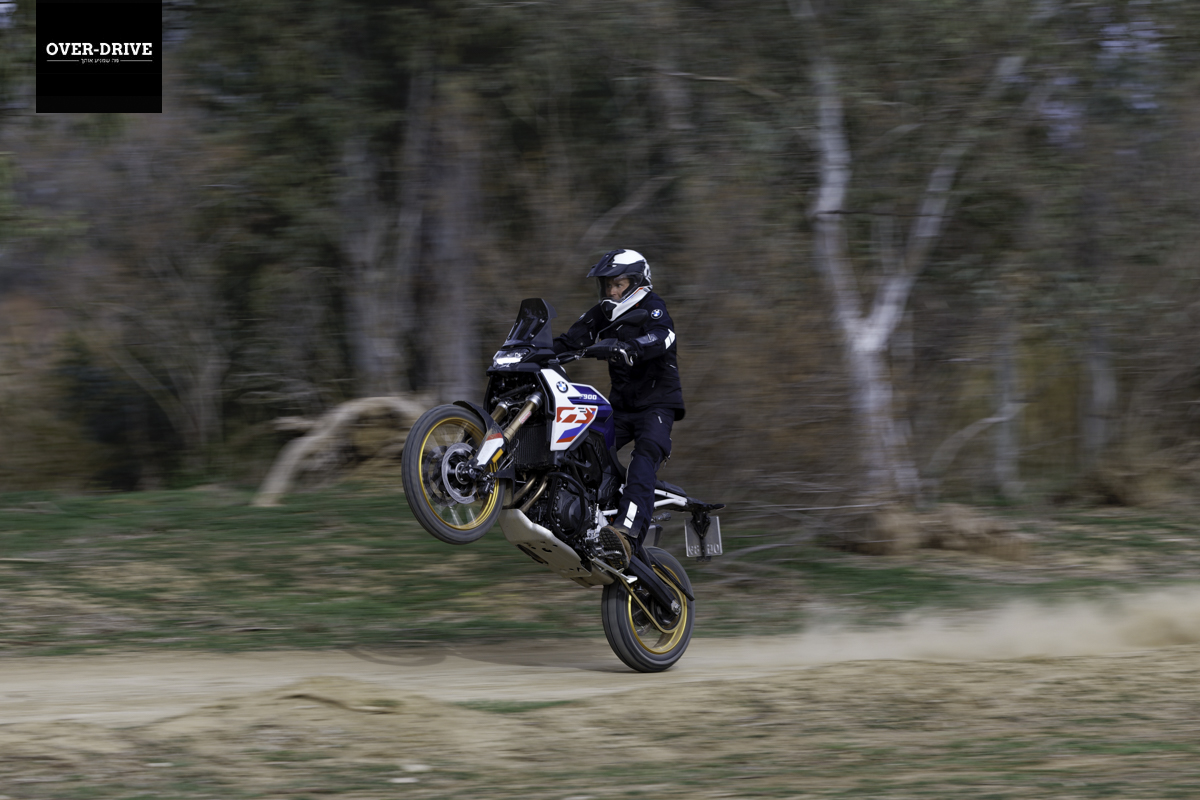 ב.מ.וו F900GS אנדורו